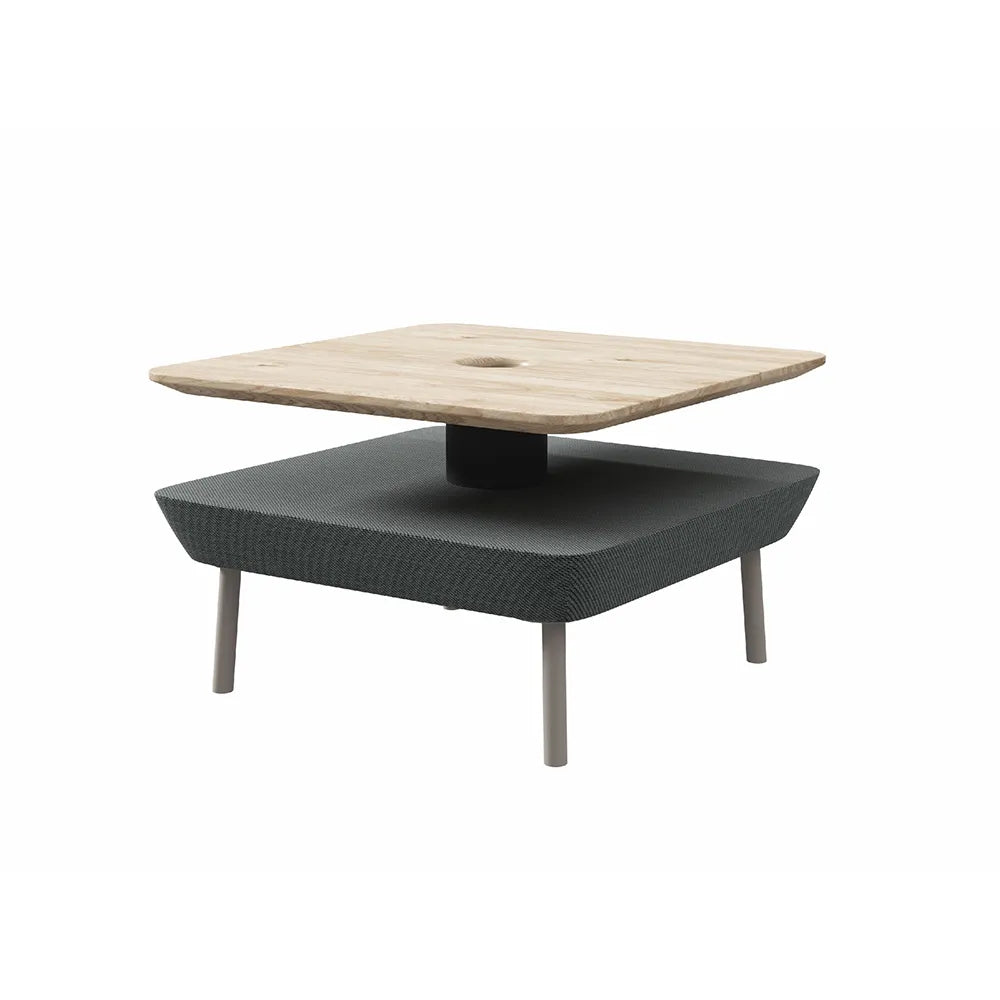 Flujo Märta square coffee table, enhancing modular setups in Singapore workspaces.