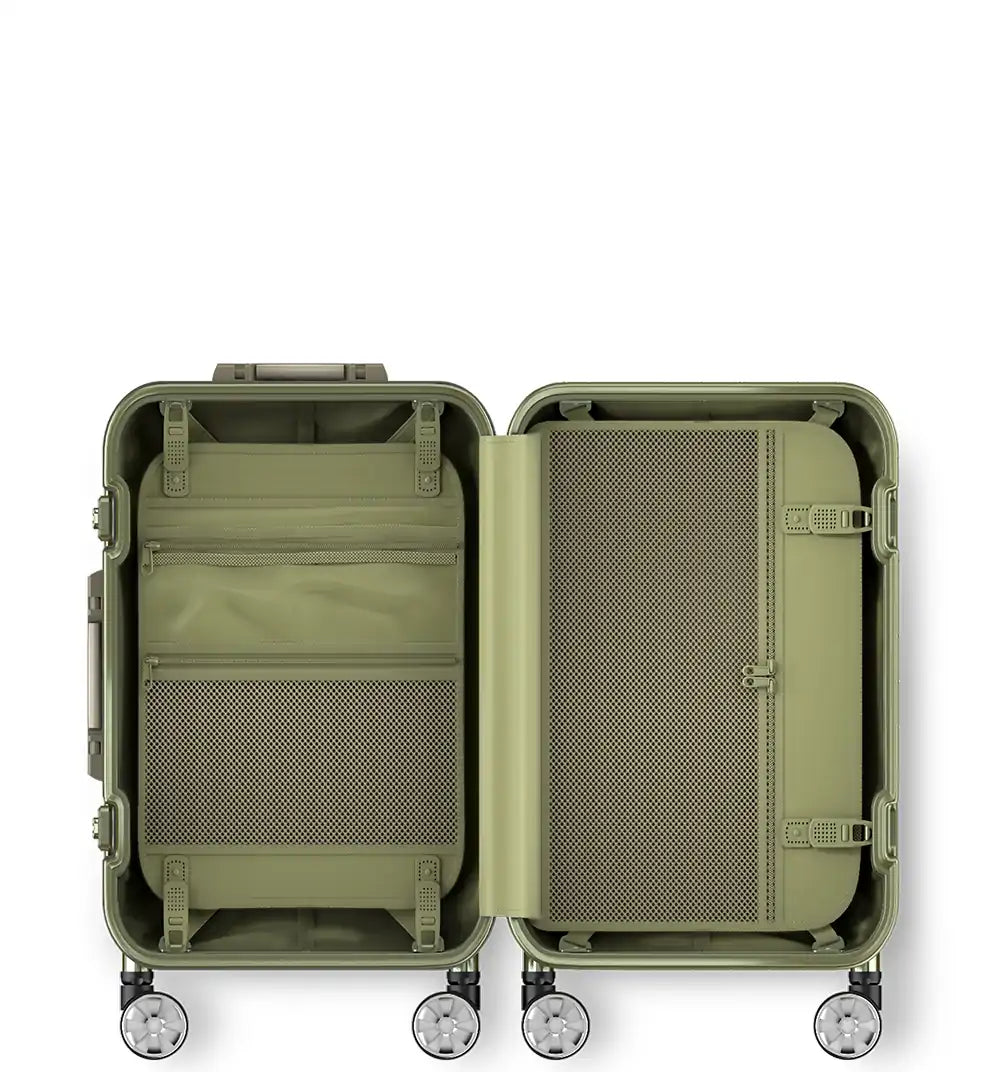 +Plus Chelsea Aluminum Luggage