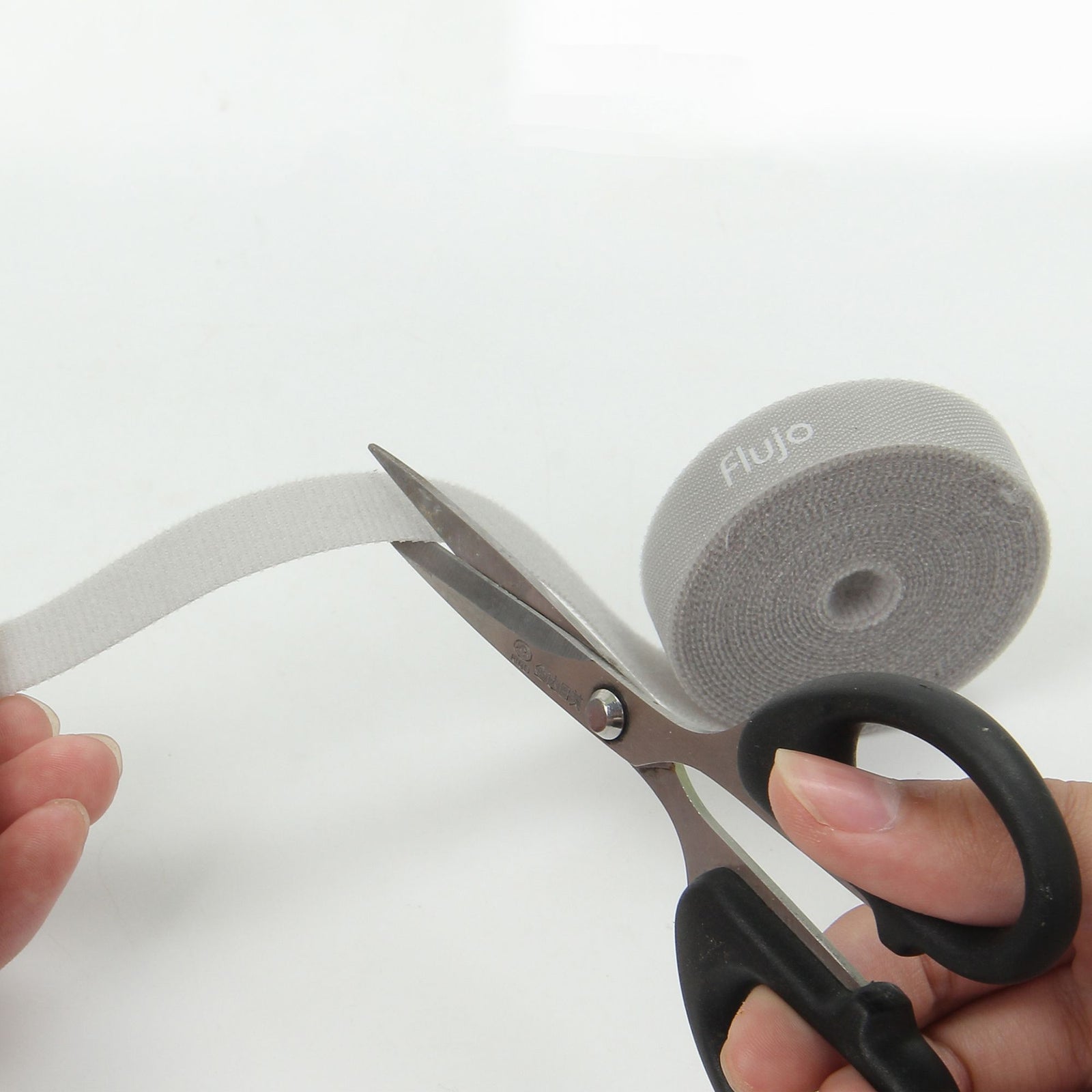 how to use a velcro cable tie