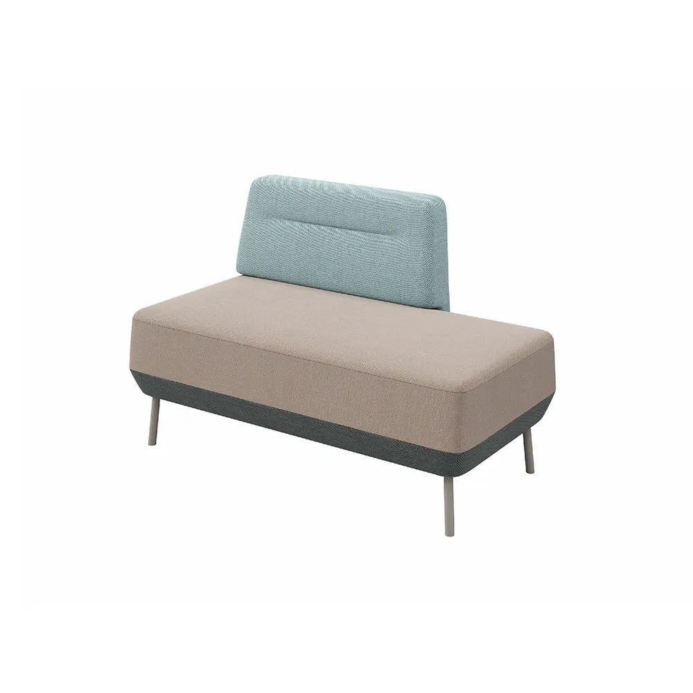 Flujo Märta lounge sofa with backrest in Singapore, perfect for relaxation and productivity.