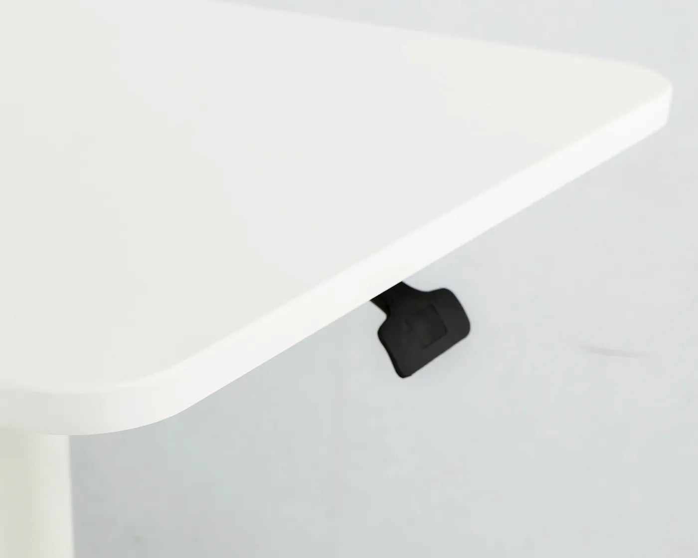 gas lift standing desk smooth height adjustment